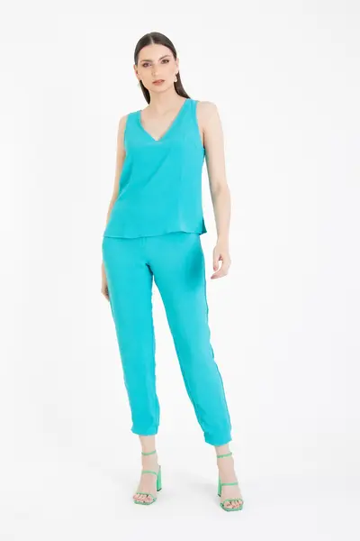 Regata Decote V Textura Azul C