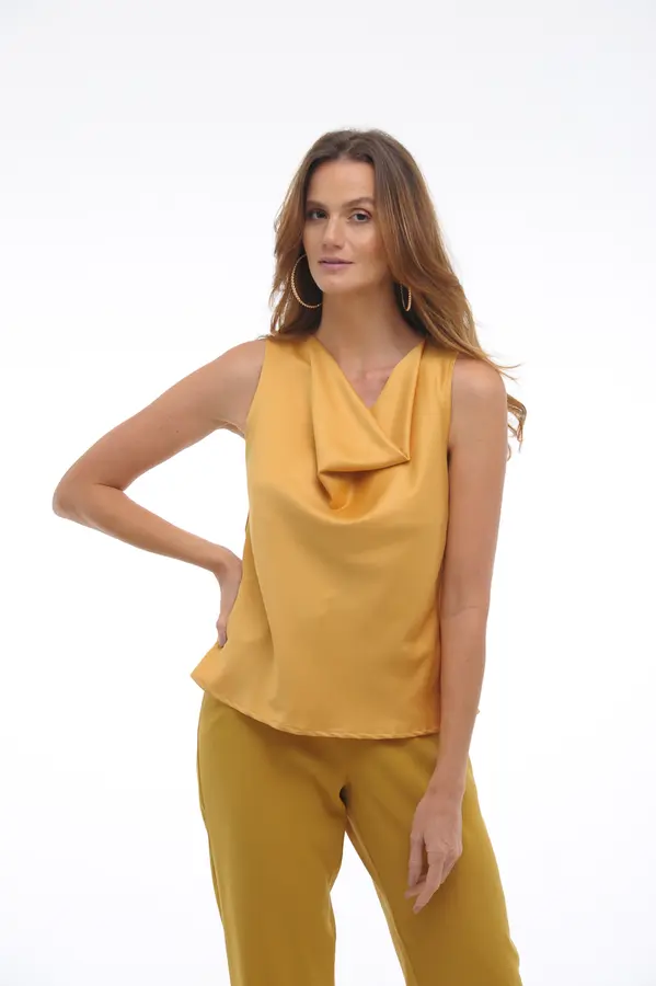 Blusa Decote Degage Ambar