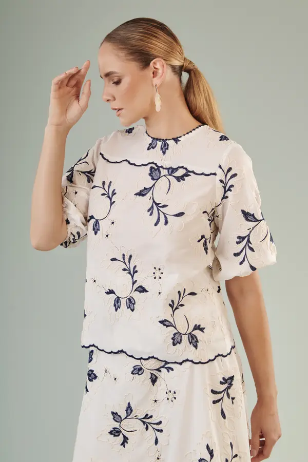 Blusa Mangas Ravenna Off White/marinho