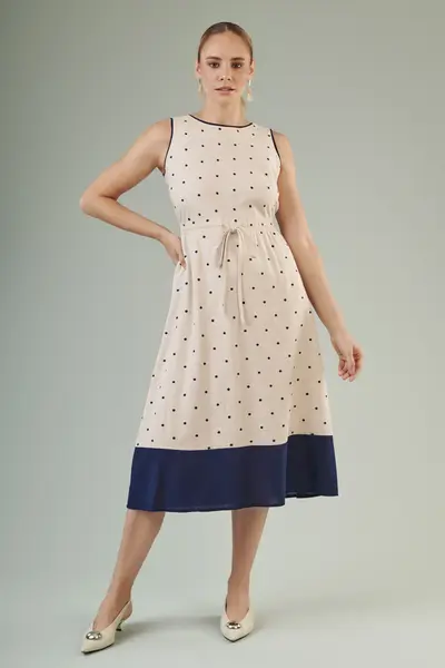 Vestido Bordado Poas Natural/marinho