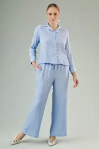 Azul