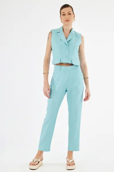 Colete Cropped Alfaiataria Sweet Blue