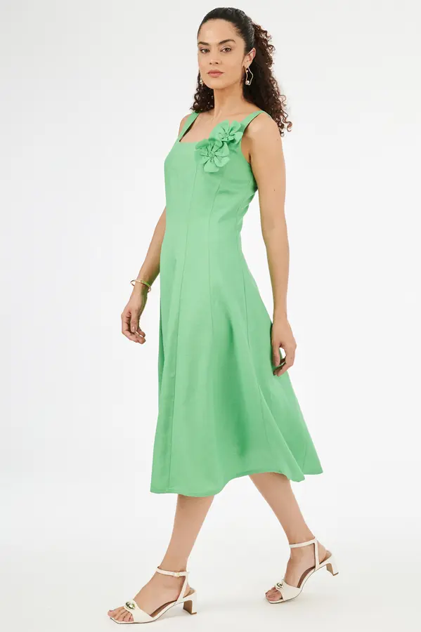 Vestido Recortes Raias Maca Verde