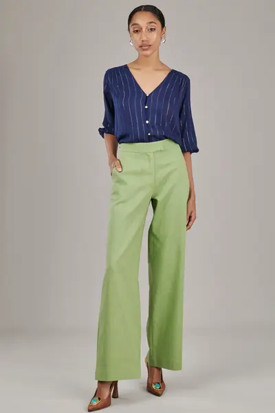 Calca Reta Ramie Verde Matcha