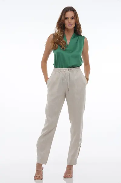 Blusa Cavada Acetinada Verde Pinho
