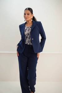 Azul