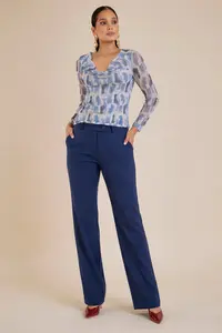 Azul