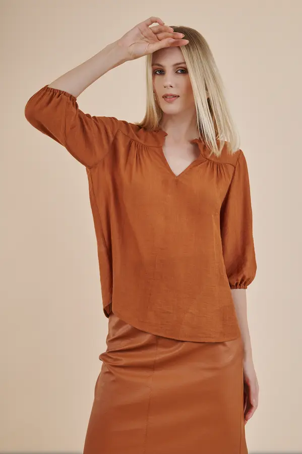 Blusa Gola Mini Babado Caramel