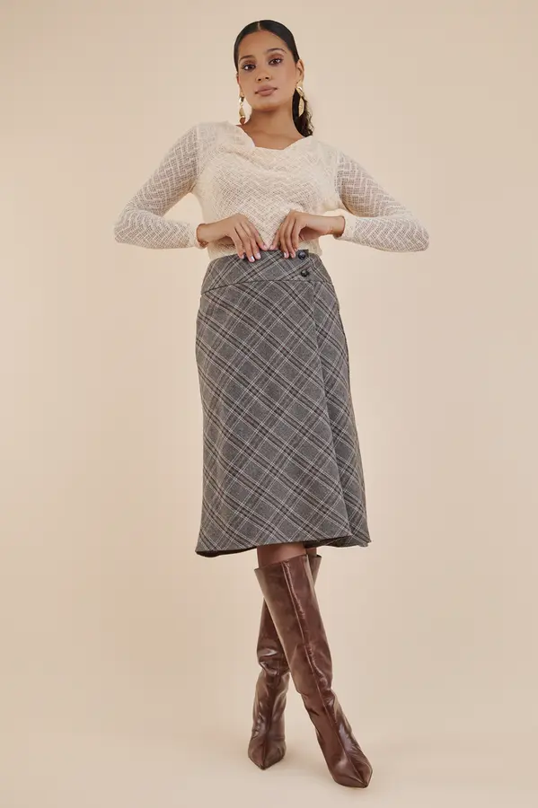 Blusa Tela Croche Decote Degag