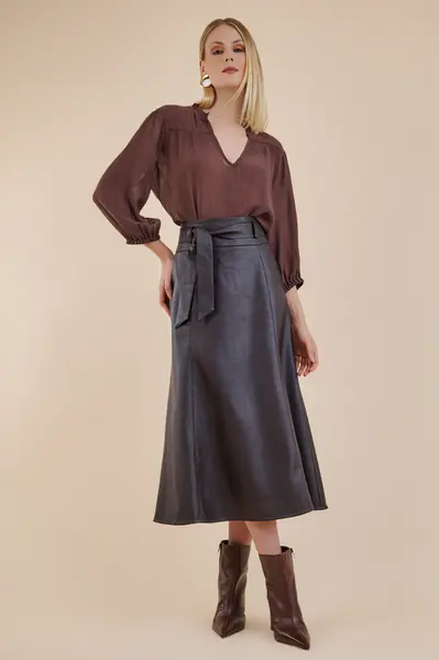 Blusa Gola Mini Babado Cacau