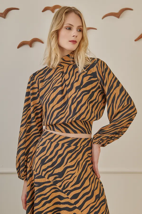 Blusa Animal Print Caramelo/pr