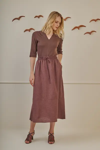Blusa Canelle Decote V Caramelo